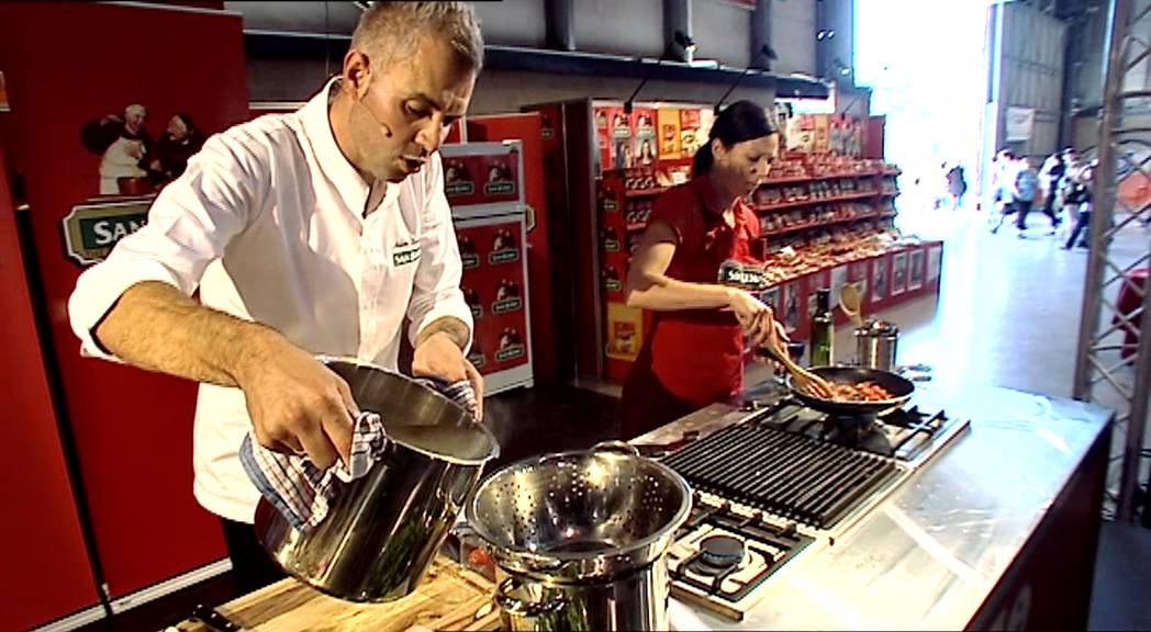 Linguine with Rocket and Fetta (Carnevale 2012) featuring Adam Swanson | SanRemoPasta