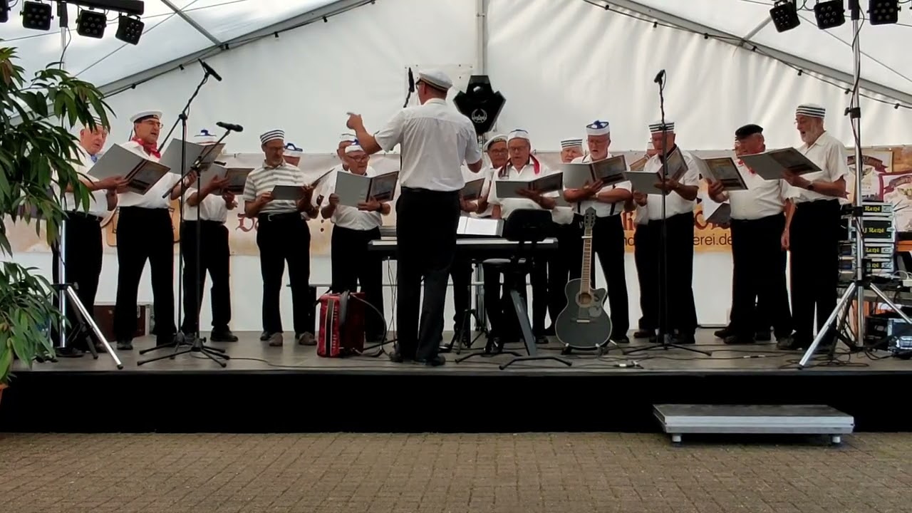 James Last - Biscaya singt der Männerchor Poisental Freital