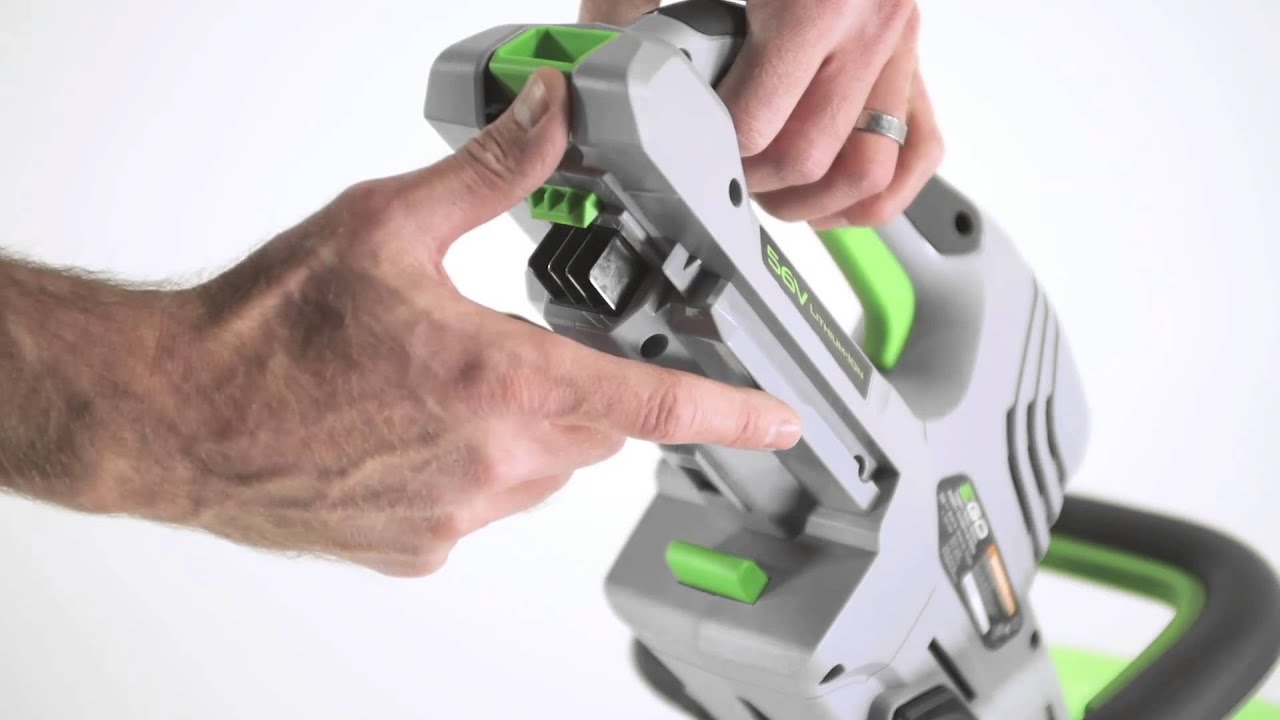 Installing and Removing the EGO Hedge Trimmer Battery YouTube