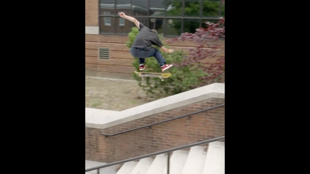 🏛️ Yoshi Tanenbaum in James Park's "Paradox of Praxis" video 📹