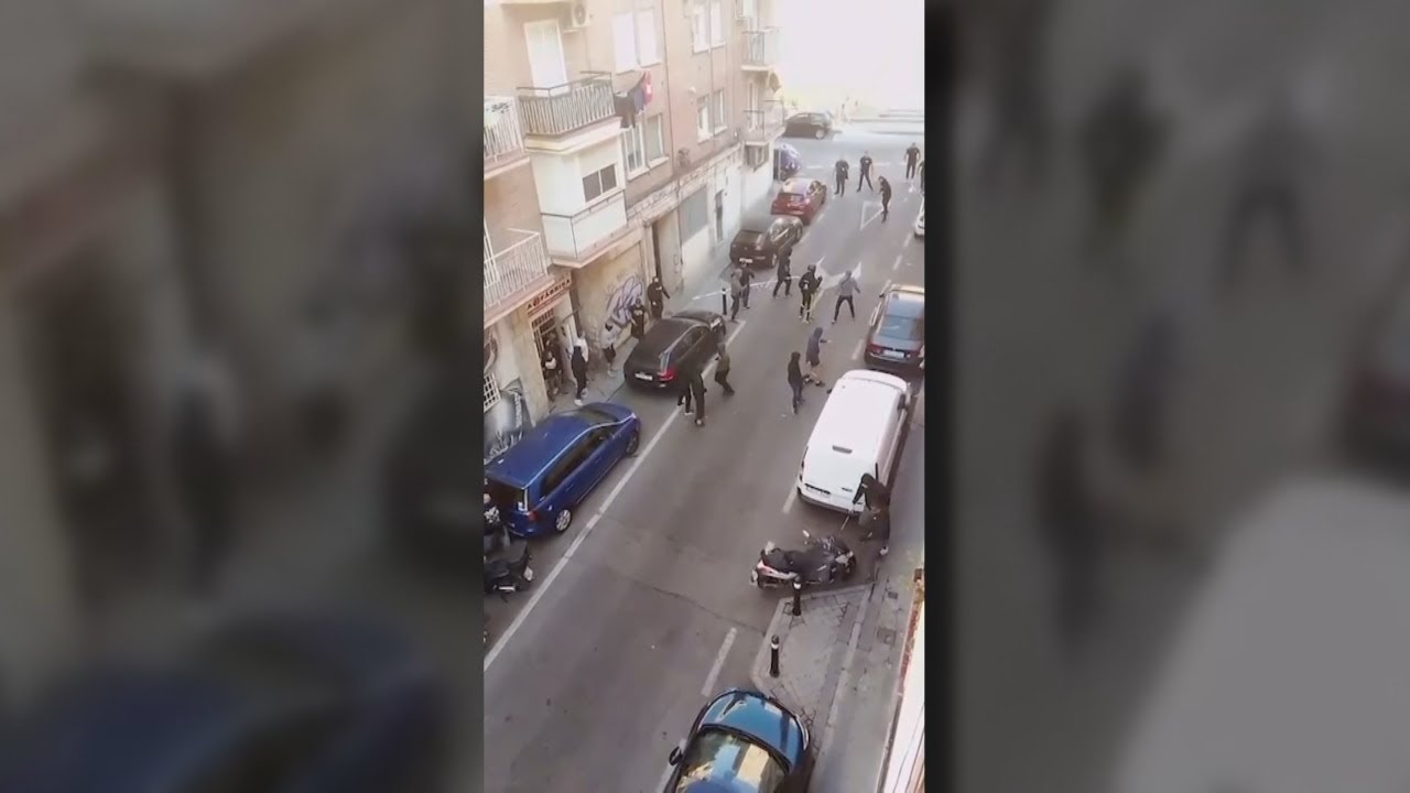Batalla campal en un intento de desokupación en Puente de Vallecas: 16 detenidos y 3 heridos