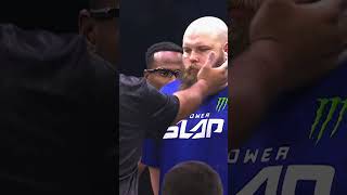 The Most Exciting Slap In The Face Compeion