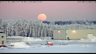 Gorgeous Lunar Eclipse Time Lapse