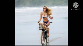 Lomotif Maeva Reichert