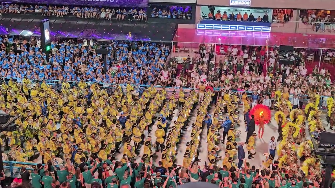 Bateria Unidos da Tijuca 2026 - Apresentação Cabine Espelhada (módulos 2 e 3 de jurados)