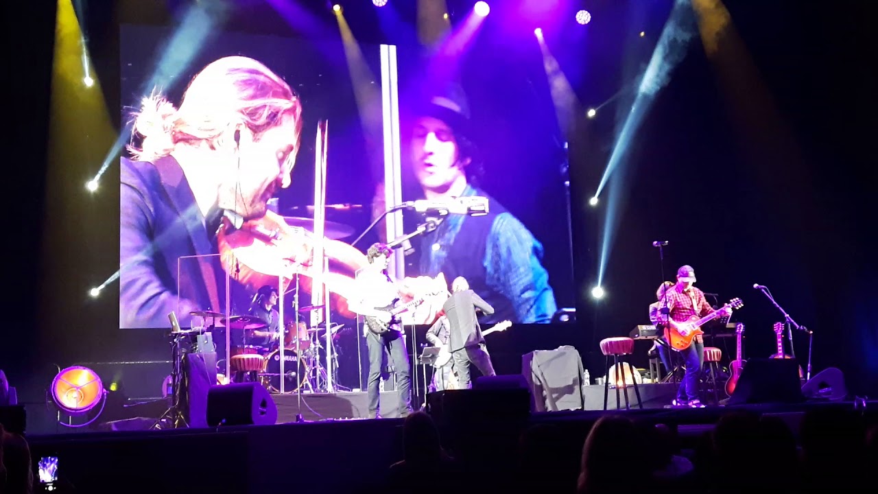 2017-10-27 David Garrett Live in Gdańsk Explosive Tour - Kashmir - YouTube