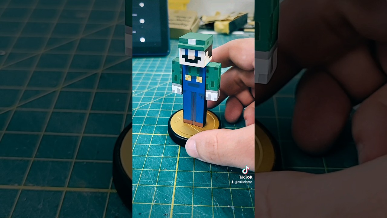 Eskie's Custom amiibo: Minecraft Luigi