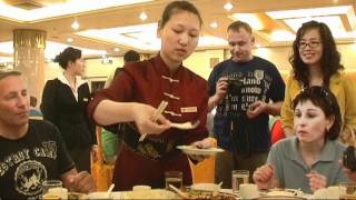 How to cook Peking Duck Как приготовить утку по Пекински.Пекин. Ресторан. How to cook Peking Duck Как приготовить утку по Пекински.Пекин. Ресторан.