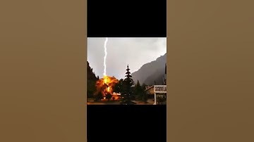 Thumbnail of lightning strikes trees 2