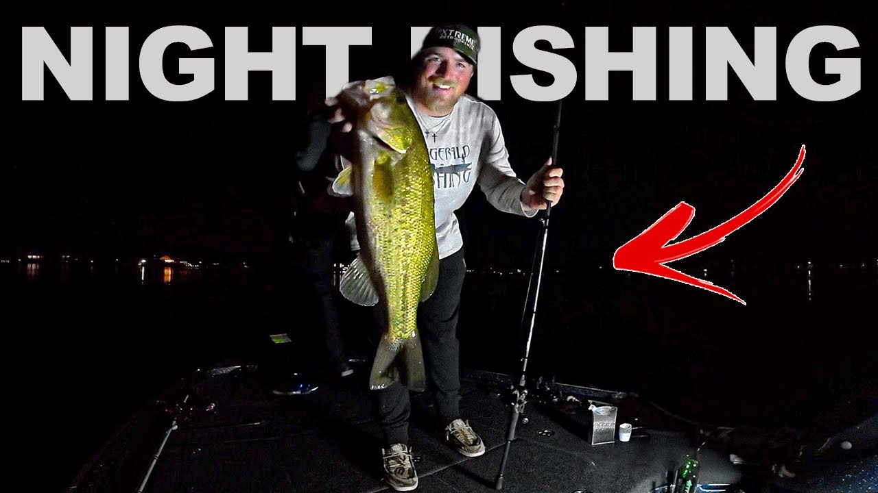 What Lures To Use Bass Fishing At NIGHT? (Michigan Bass Fishing Tips)