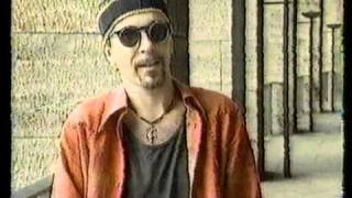 MTV Short “U2’s the Edge Talks about the Numb video” - Interview Short (1994)