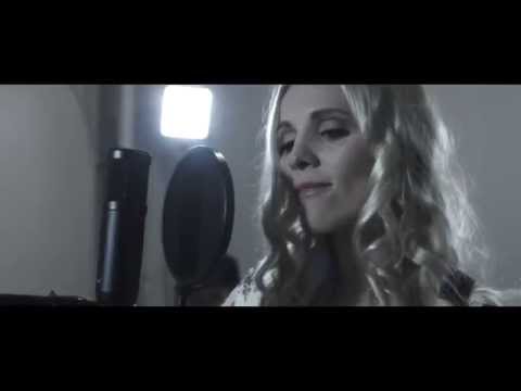 "Sky Full Of Stars" Coldplay Cover by Margie Chadburn
