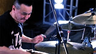 梶原徹也が叩く「TRAIN-TRAIN」from 教則DVD『THE BLUE HEARTSの曲で学ぶ情熱のベーシック・ドラム』