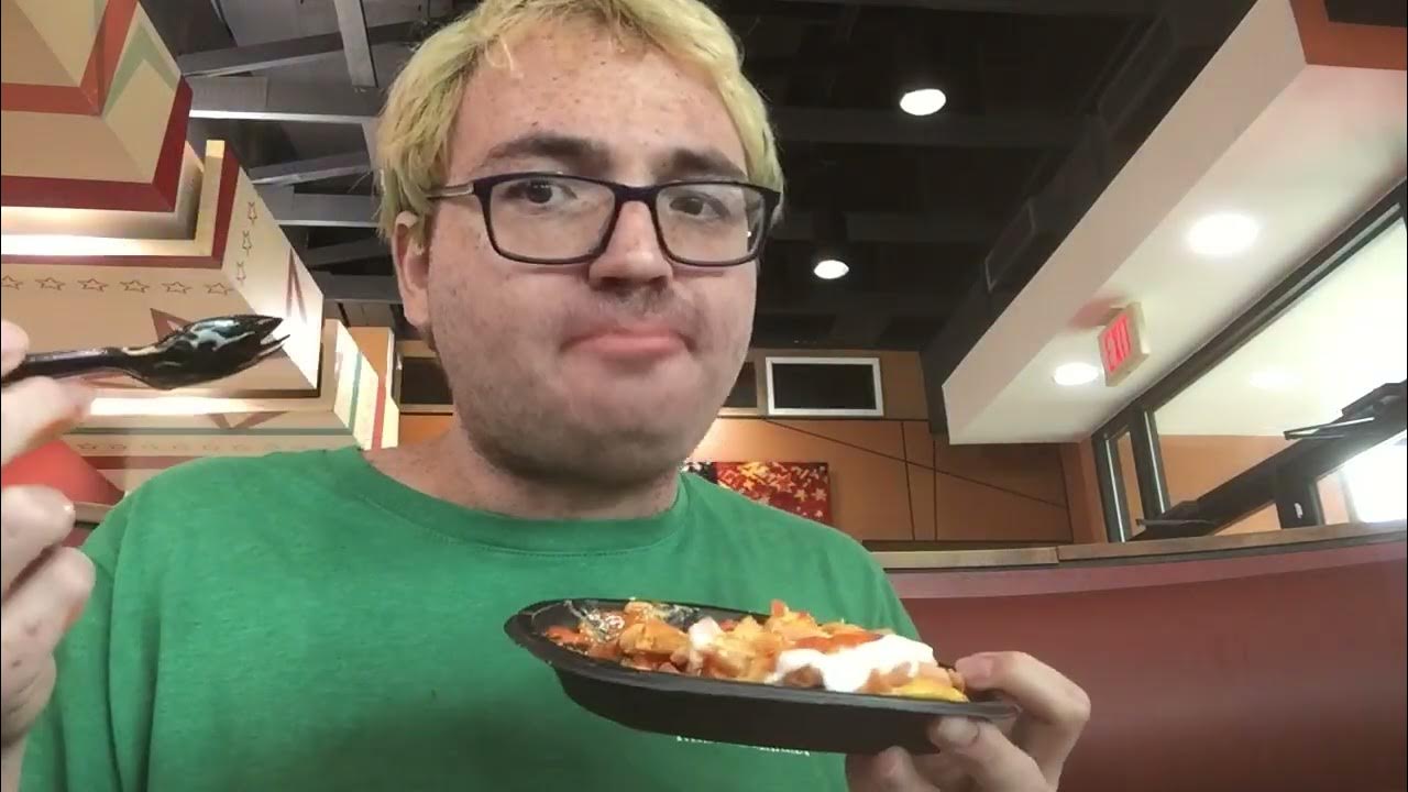 Trying Taco Bell truffle fries and I’m not ok YouTube