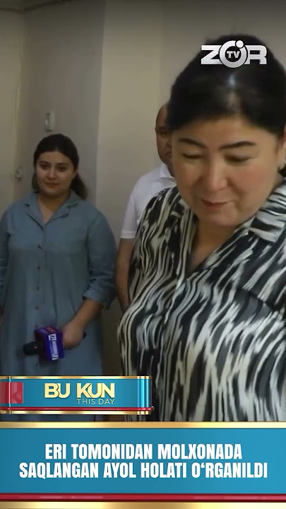 Men siyish uchun bordim va u erda bir sik bor edi. Rocco qattiq gangbang video