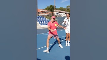 3 tips to master the backhand volley 🎾✨ #tennis #tennistips #tenniscoach #coachmouratoglou