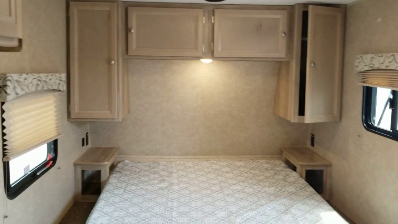 COACHMEN SUMMIT SERIES 17FQ INTERIOR OTTAWA'S 1 RV DEALER PRIMO