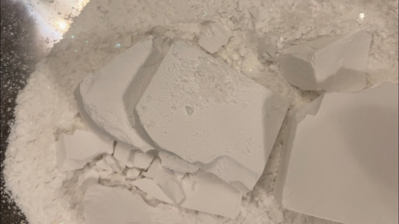 PJ gym chalk crush, with baby powder 🤍 - YouTube