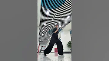 Berry Pernel Daniella Indy Dance Cover 