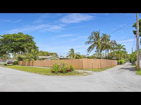 1801 N 40th Ave, Hollywood, FL home video tour