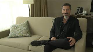 Серж Танкян представил в Торонто фильм о бархатной революции в Армении