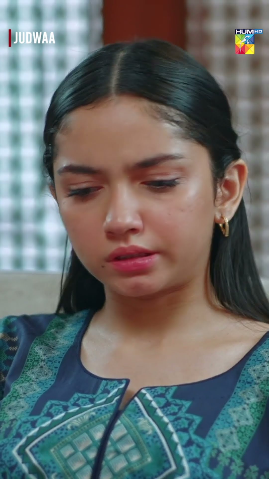 Chup Ke Baten Sunna Juram Hai..!! #ainaasif #adnanrazamir #judwaa #shortsfeed #shorts