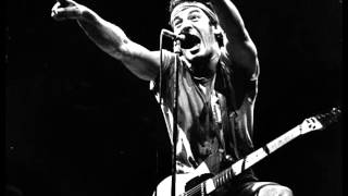 13. I Fought The Law (Bruce Springsteen - Live In Philadelphia 9-18-1984) chords