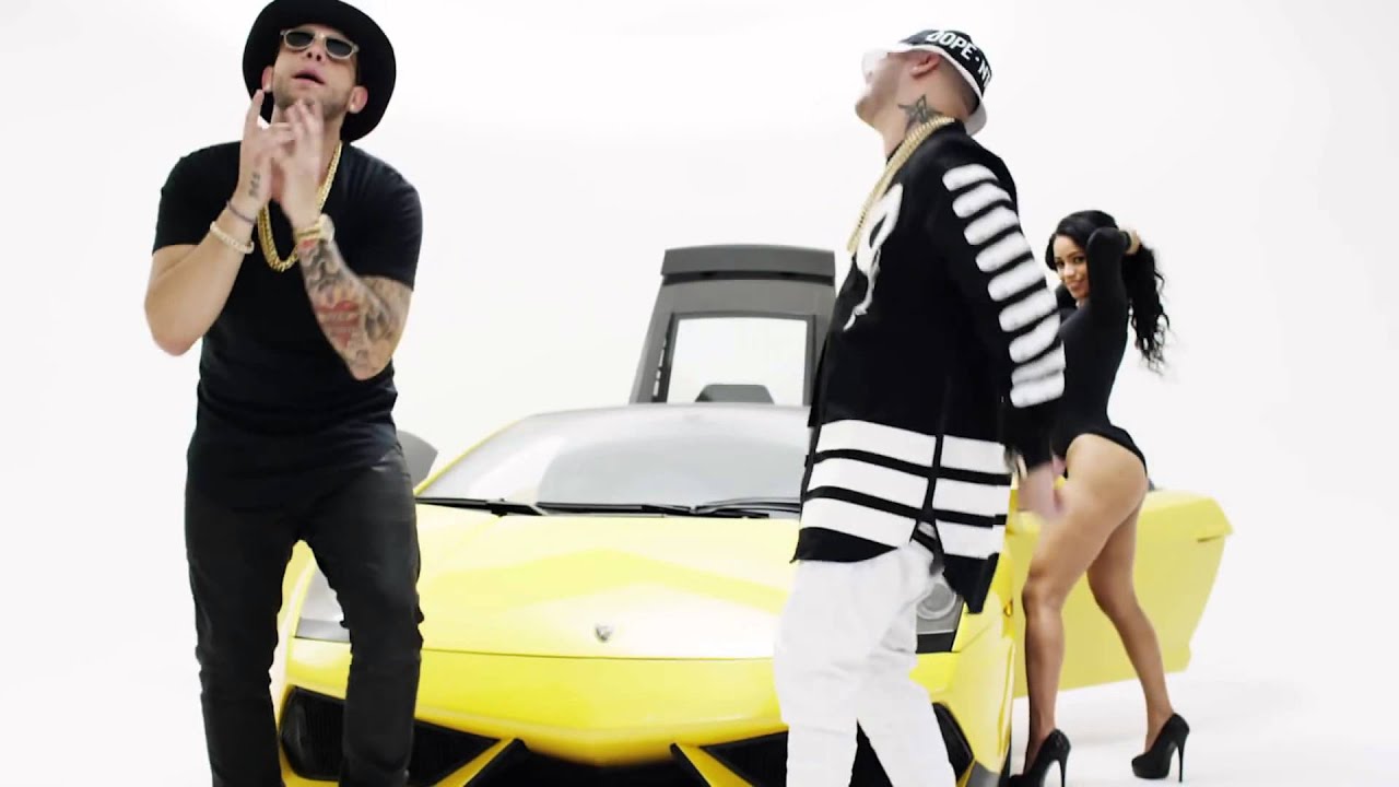Farruko- (Chapi Chapi) ft Messiah *Official Video* - YouTube