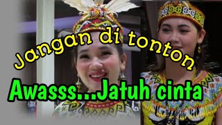 Pesona penari Dayak cantik || suku Dayak Kalimantan || gadis dayak