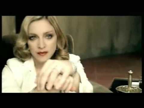 Britney/Madonna vs The Prodigy - Me Against The Fi...