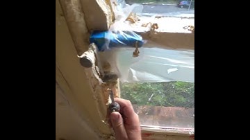 Painting stripping Sasha Windows #shorts #tips #diy #tutorial👍& 🔔
