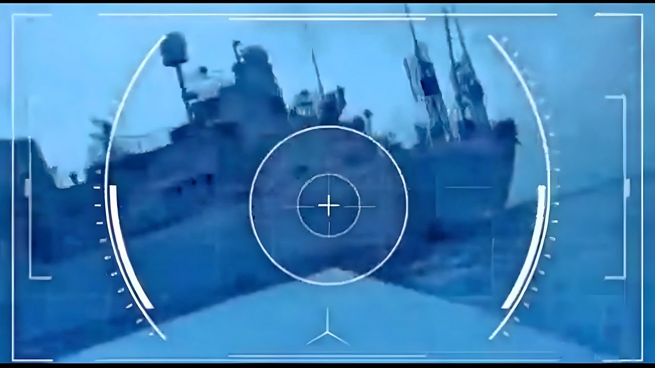 Украина уничтожила российский корабль. Самолёты атакуют корабль. Морская мощь государства горшков. Какой корабль атаковали