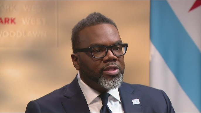 Chicago Mayor Brandon Johnson talks migrant crisis, more in 1-on-1 interview