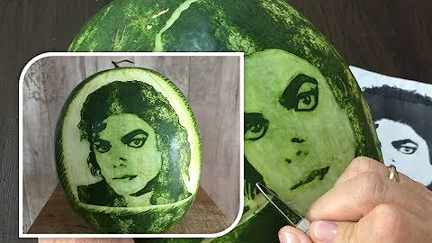 Face in watermelon - step by step