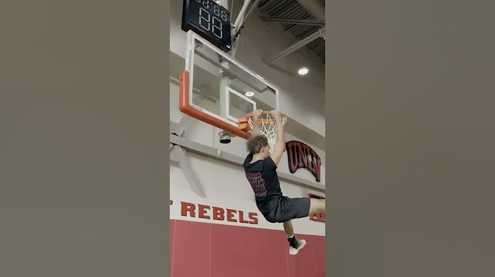 Trae Young 👀🐇