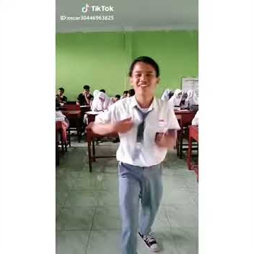 Story wa celana nya sobek