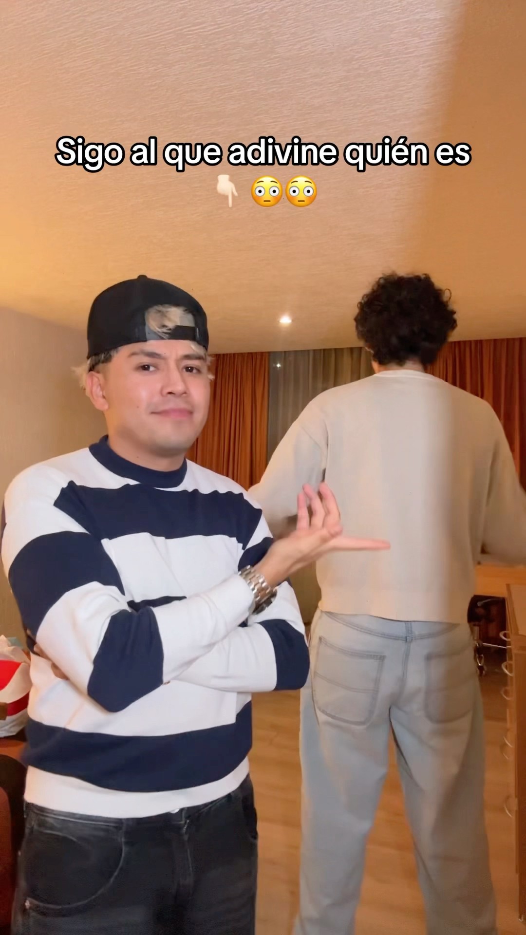 ADIVINA QUIEN ES #shorts