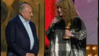 Алла Пугачёва и Максим Галкин - Холодно 07