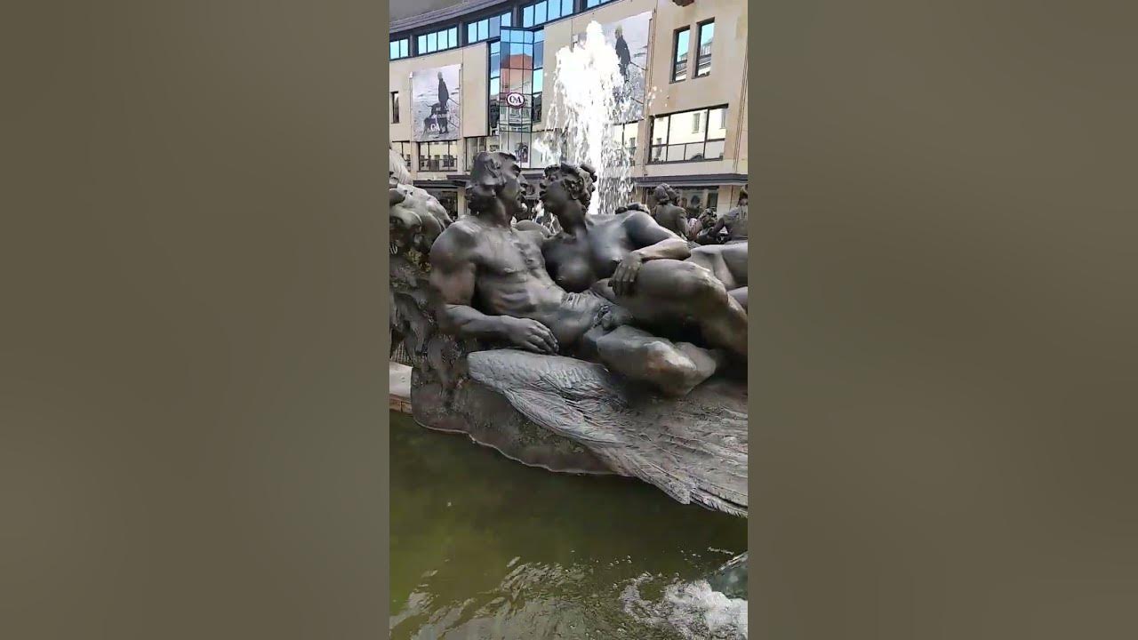 Фонтан любви и брака в Нюрнберге - YouTube