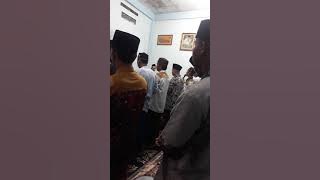 *اللّٰهم صَلِّ عَلَی سَيِّدِنَا مُحَمَّدٍ وَ عَلَی آلِ سَيِّدِنَا مُحَمَّدﷺ*