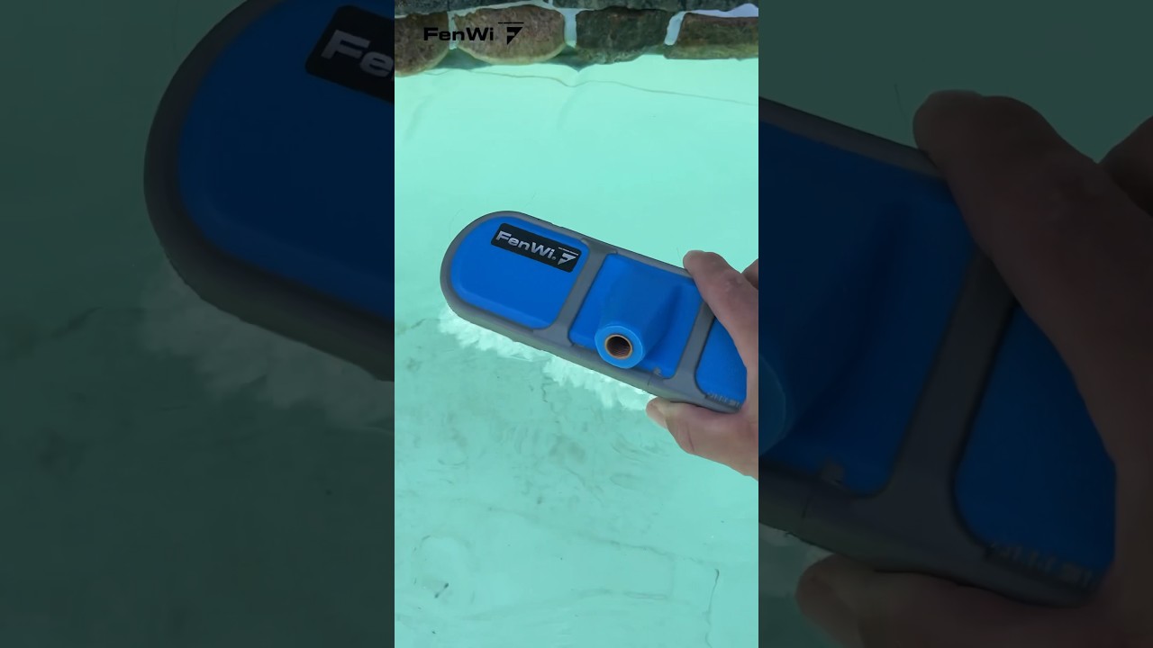 Unsere Waschbürste eignet sich perfekt als Handbürste zur Poolreinigung ☀️💦 