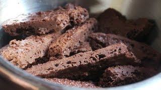Whipped chocolate made with high pressure nitrous oxide