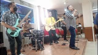 Johnny Aman & JKCG Band - Dara Enjoy Ba Rumah Asap (Live at Joystar Garden Restaurant, Sibu 2022)