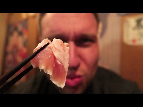 Video: Var Man Kan äta Rå Kyckling-sashimi (eller Torisashi) I Tokyo, Japan