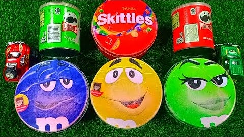 Satisfying Video | Unpacking 4 M&M