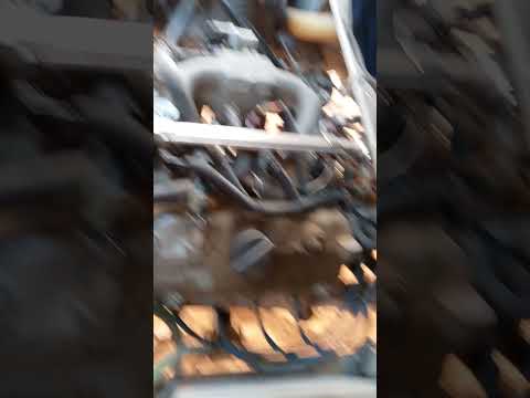 واش هو لي يخلي السيارت تغم وين تكسرلي