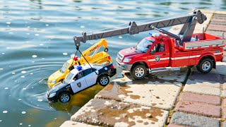 🚒 Emergency Rescue! Toy Car Landslide Nursery Rhymes & Kids Songs 🎵