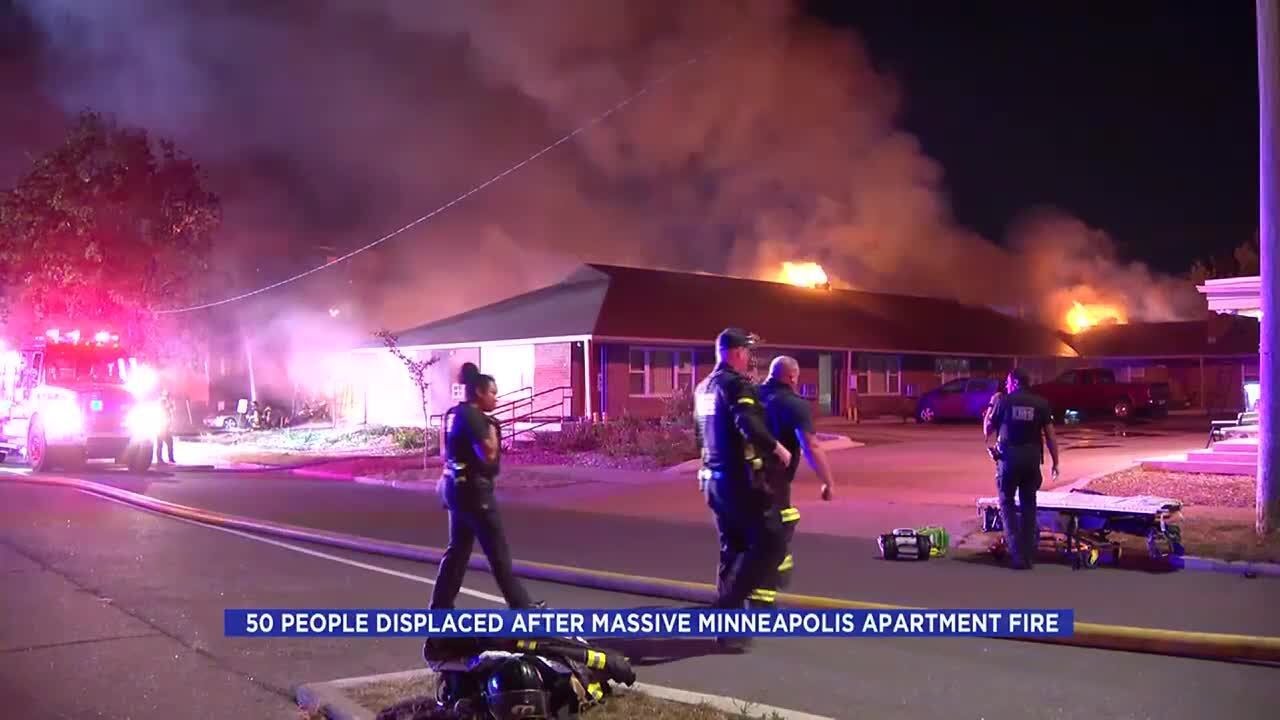 50 People Displaced After Massive Minneapolis Apartment Fire - YouTube