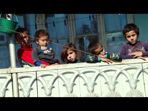 მდივანოვების უაღრესად გაჭირვებული ოჯახი