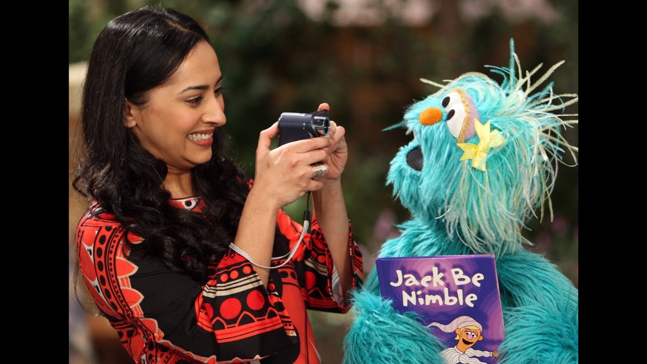Leela (Sesame Street)... - YouTube